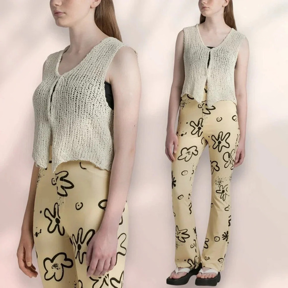 NWT TheOpen Product V NECK KNIT VEST Beige One Size - Picture 15 of 17